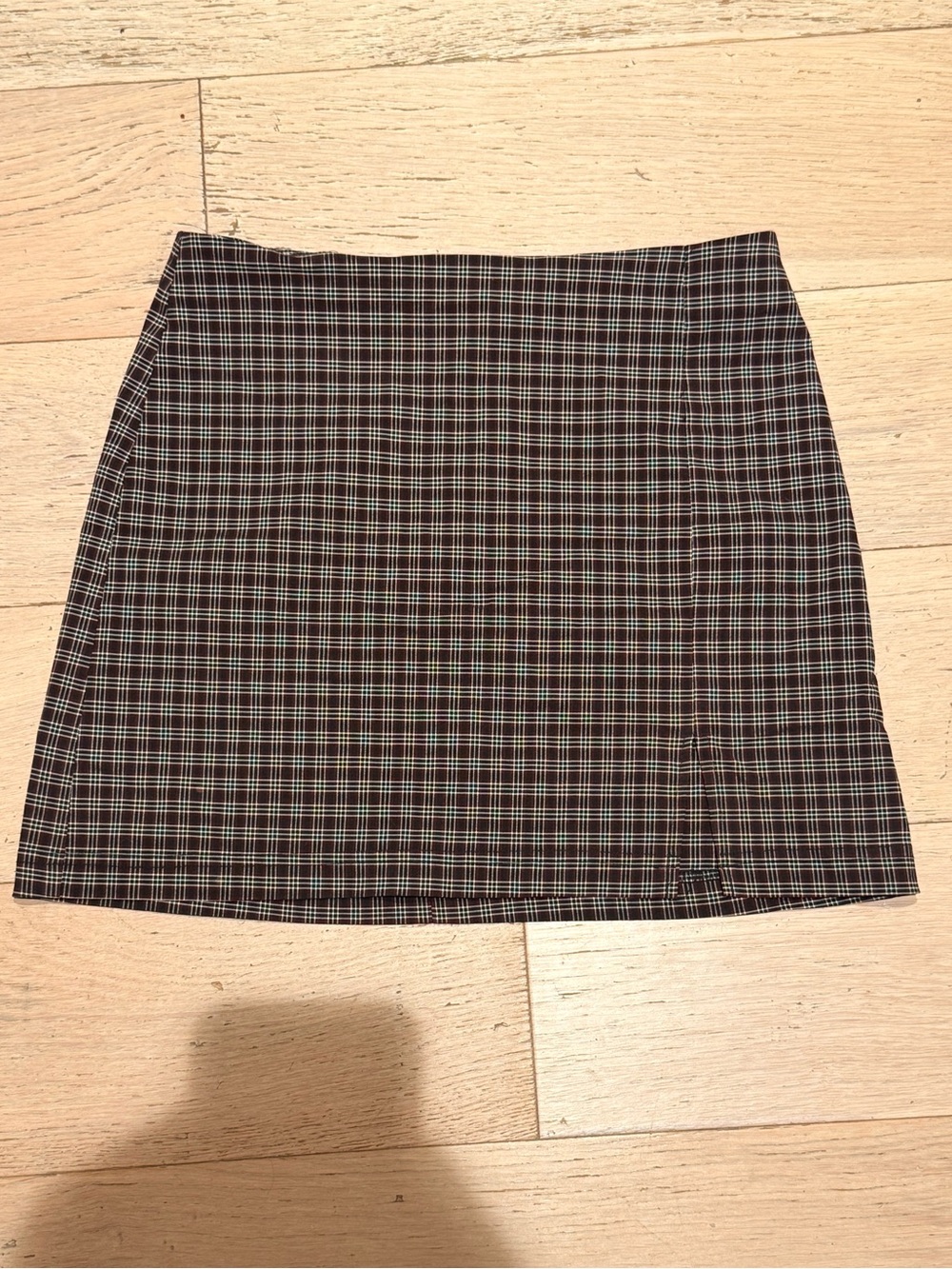 Urban Outfitters Plaid Slit Mini Skirt Medium M Maroon Burgundy Dark Green